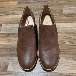 Life Stride Zora Wedge Slip on Faux Leather Upper Round Toe Brown Black Size 10W